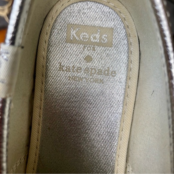 Keds x Kate Spade ♠️ New York silver leather sneakers - Picture 2 of 8